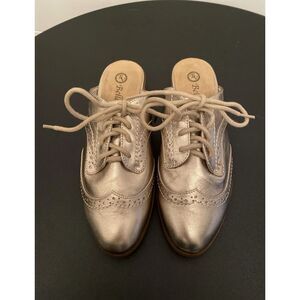 Bella Vita Women's Baxter Mules Champagne Leather Size 6